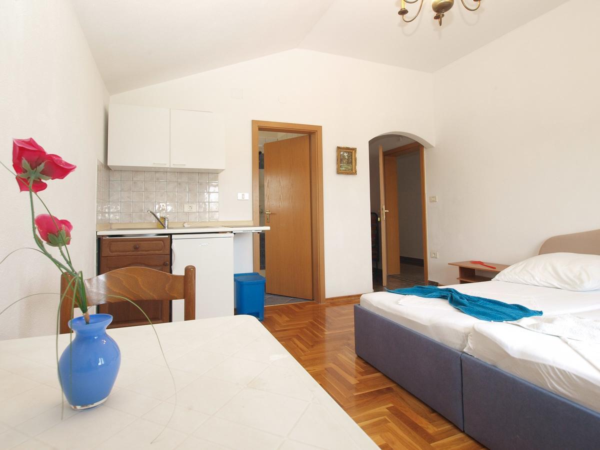 Anto 1598 Apartment