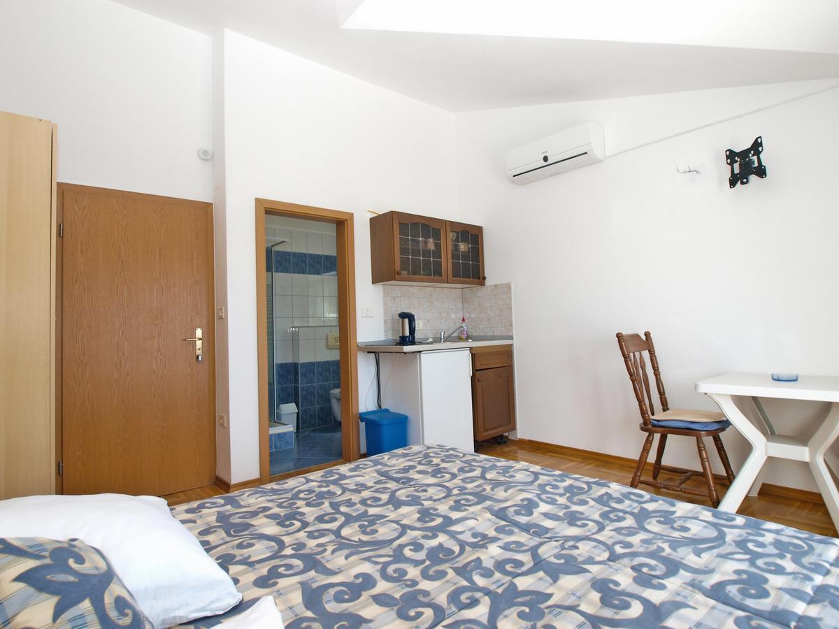 Apartment Anto 1598