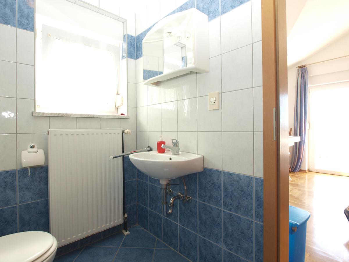 Apartment Anto 1598 Fazana