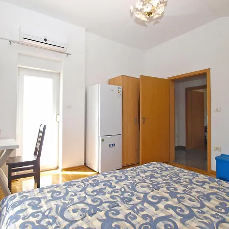 Apartments Anto 1598 Fazana Exterior photo
