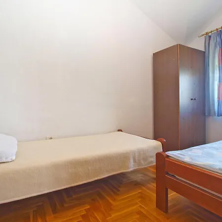 Apartments Anto 1598 Fazana Exterior photo