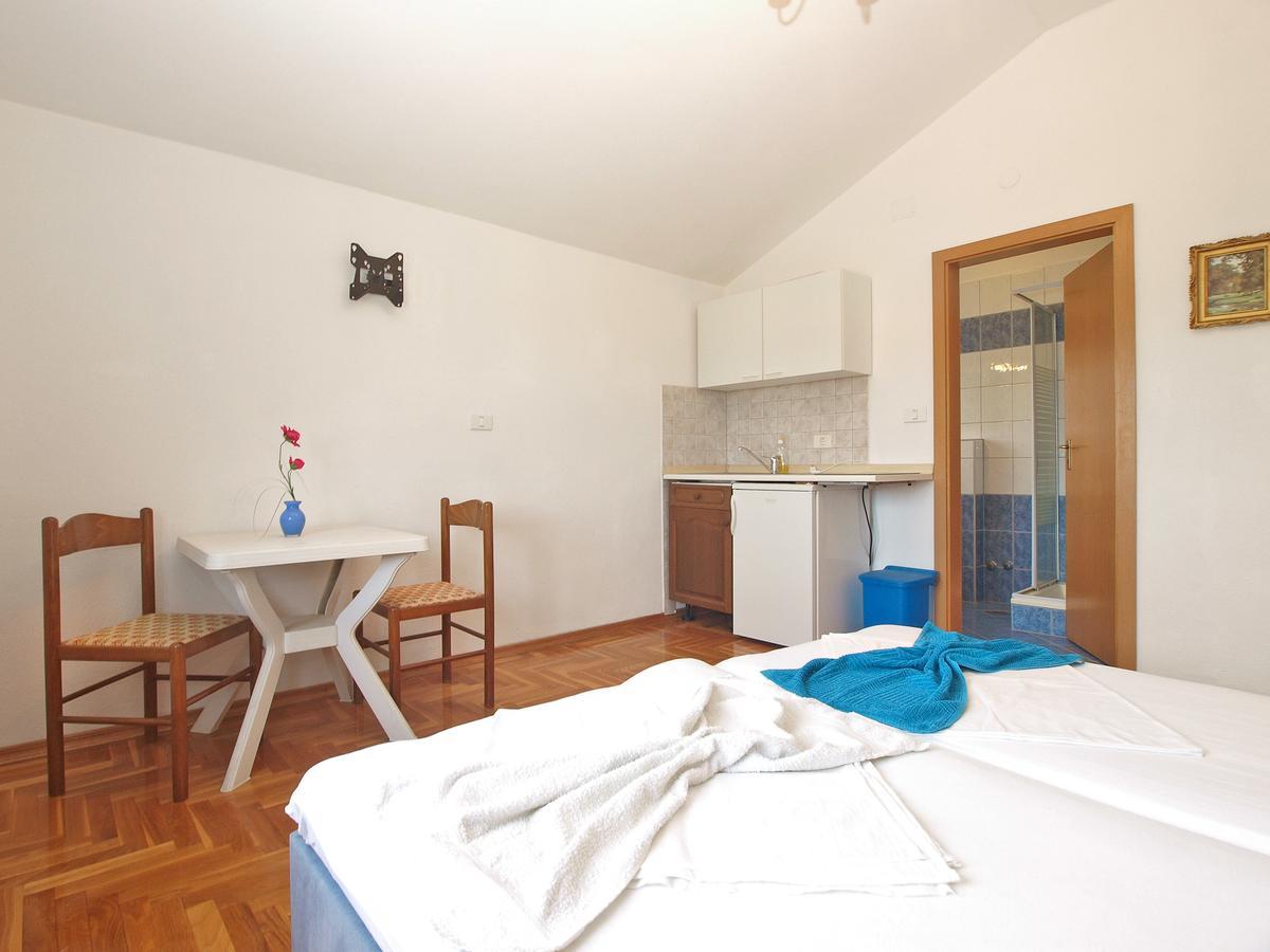 Anto 1598 * Fažana