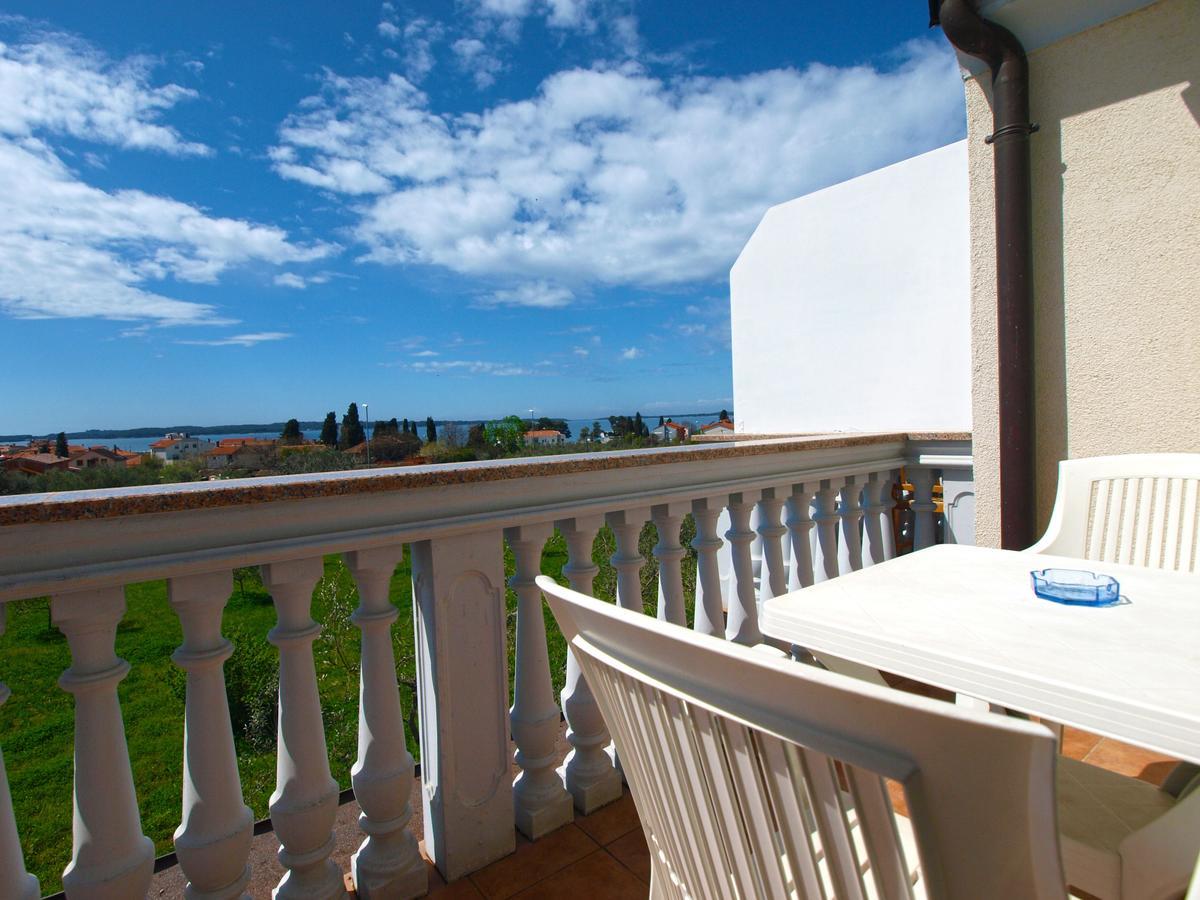 Apartment Anto 1598