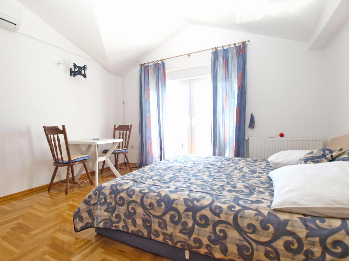 Apartment Anto 1598